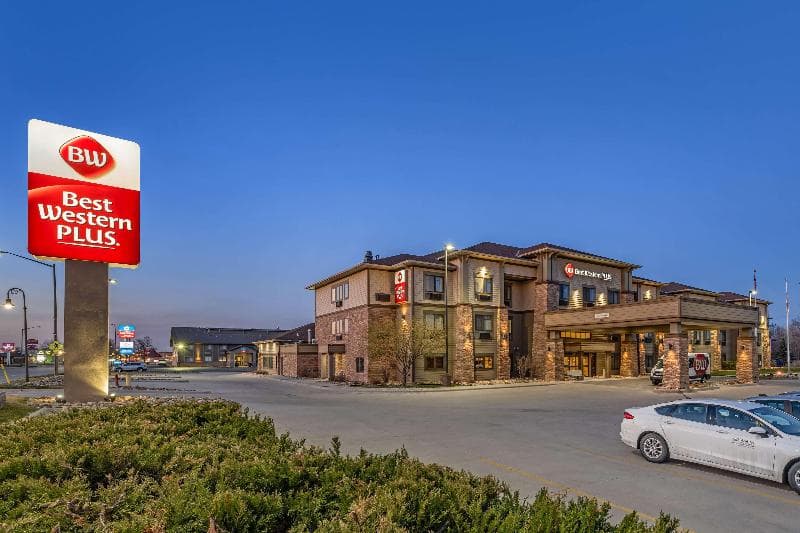 Best Western Plus Grand Island Inn & Suites 5