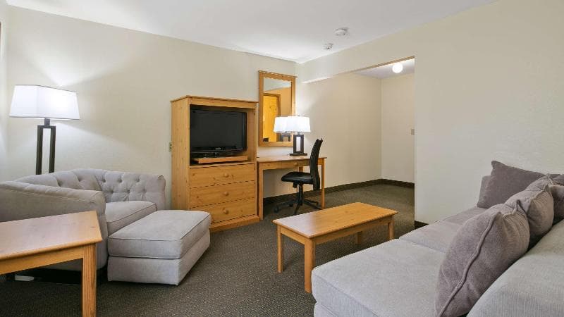 Best Western Hi-Desert Inn 5