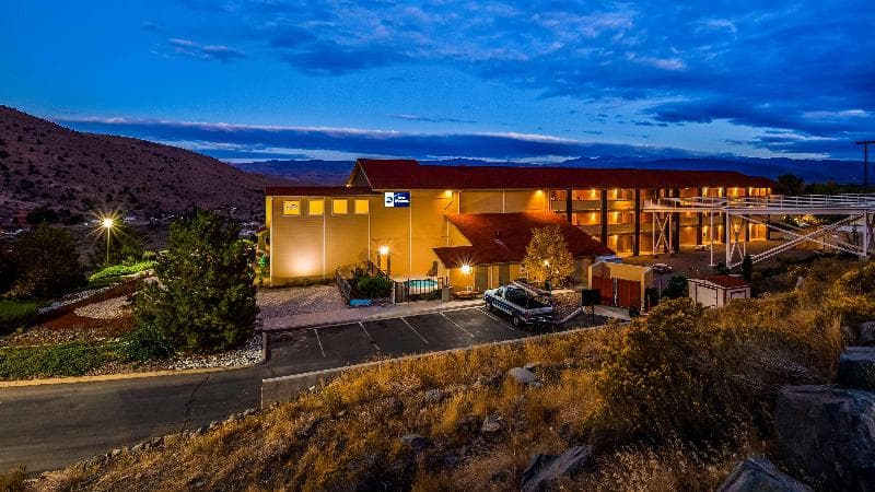 Best Western Topaz Lake Inn 4