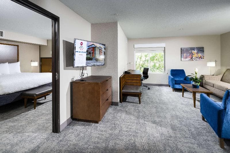 Best Western Plus Henderson Hotel 5