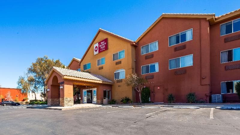 Best Western Plus North Las Vegas Inn & Suites photo 1