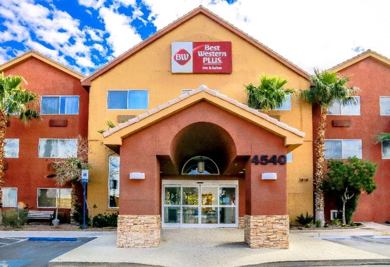 Best Western Plus North Las Vegas Inn & Suites 3