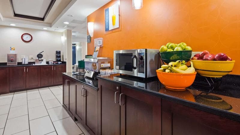 Best Western Plus Keene Hotel 2