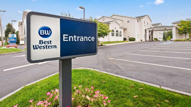 Best Western Concord Inn & Suites photo 1