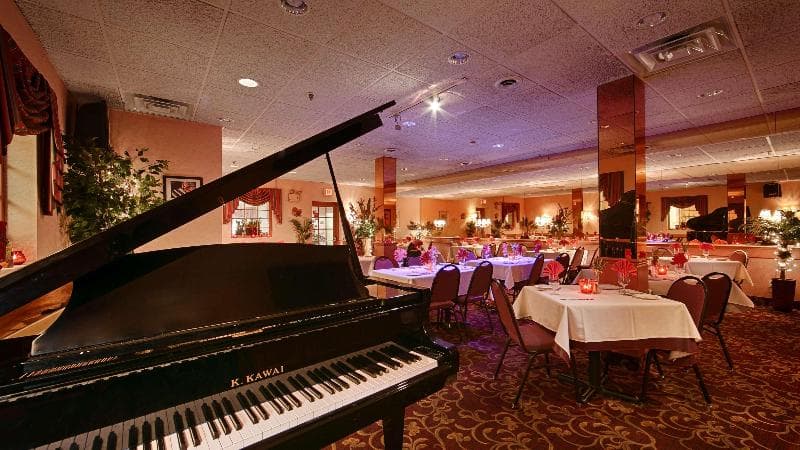 Best Western Plus Morristown Inn 3