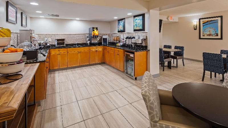 Best Western Atlantic City Beach Block 2