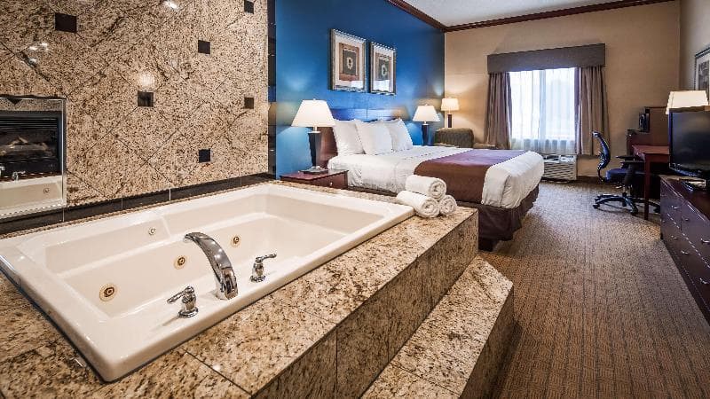 Best Western Monroe Inn & Suites 5