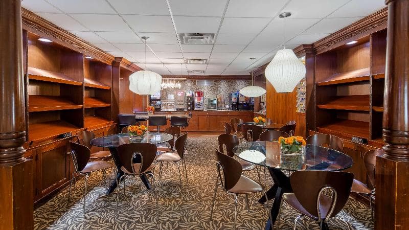 Best Western Plus Robert Treat Hotel 2