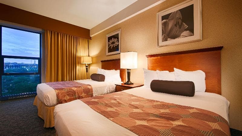 Best Western Plus Robert Treat Hotel 3