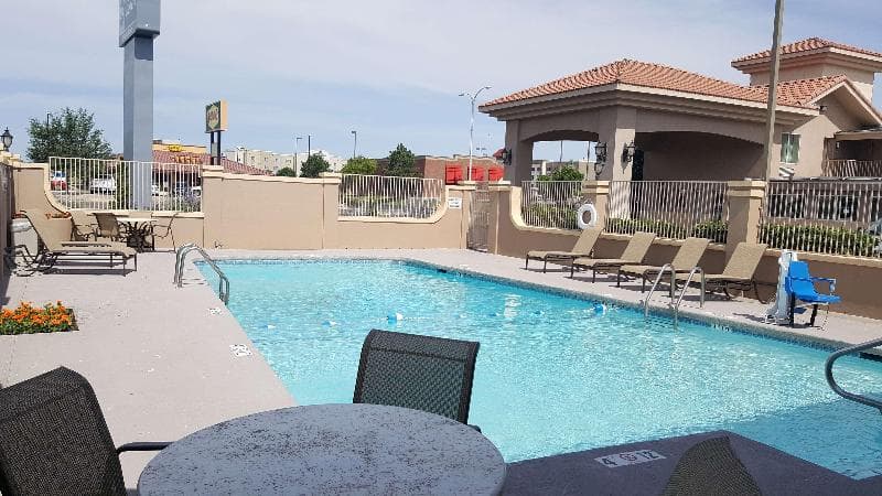 Best Western El Rancho Palacio 5