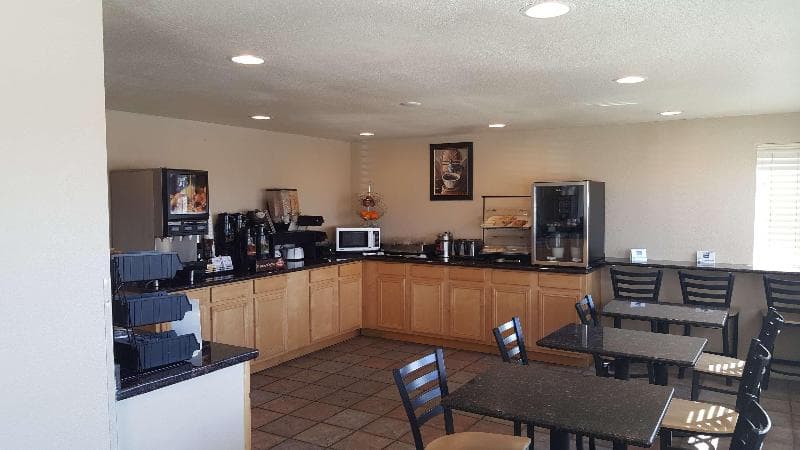 Best Western El Rancho Palacio 2