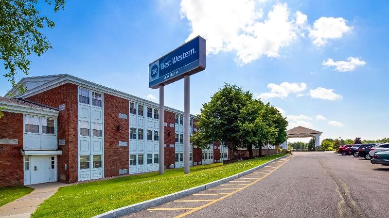 Best Western University Inn 2