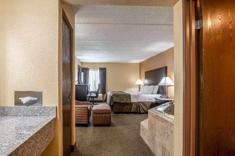 Quality Inn 2