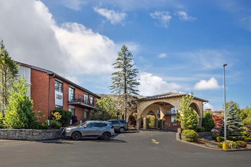 Best Western Monticello 5