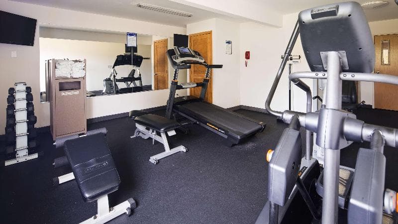 Best Western New Baltimore Inn 2