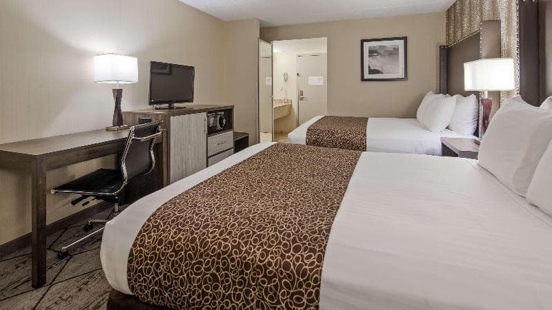 Best Western The Inn At Buffalo Airport 5