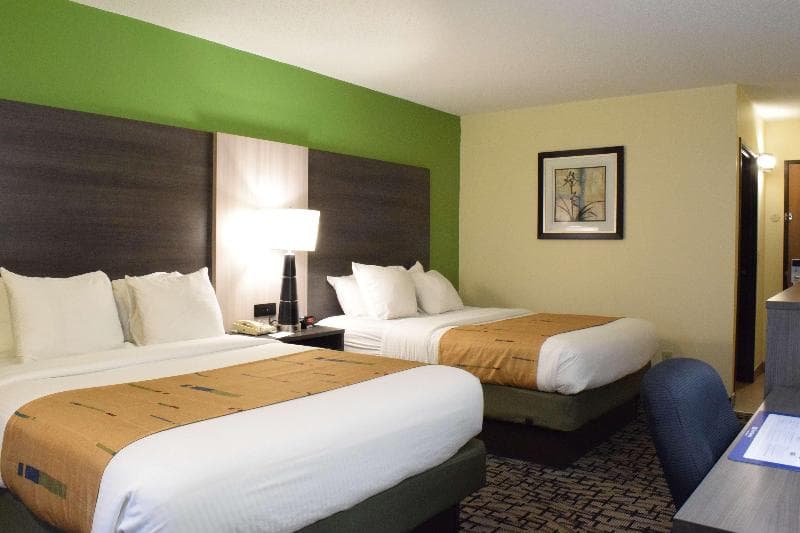 Best Western Crown Inn & Suites 5