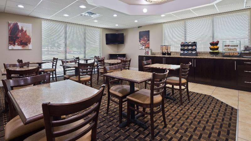 Best Western Lumberton 2