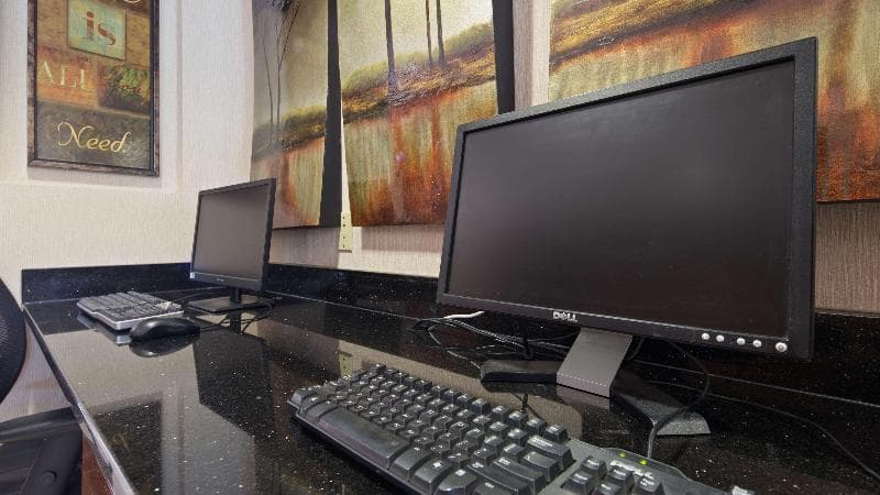 Best Western Plus Huntersville Inn & Suites Near Lake Norman photo 1