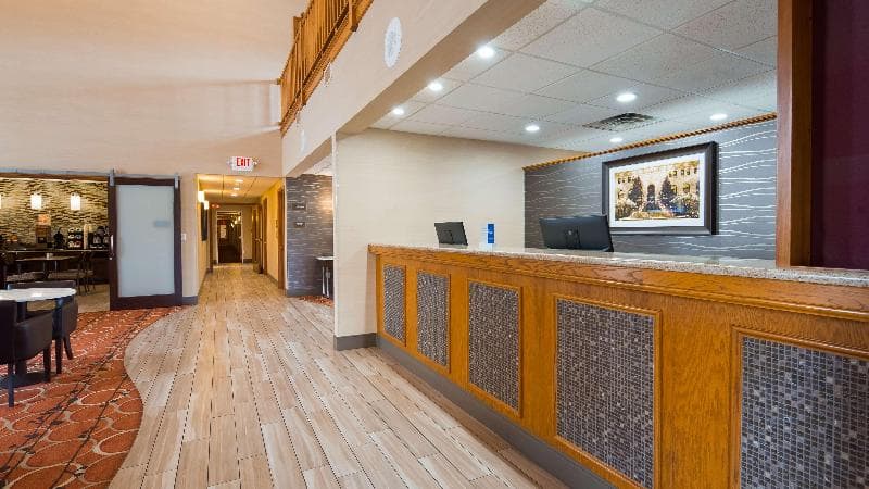 Best Western Falcon Plaza 5