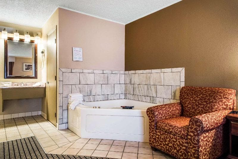 Best Western Meander Inn 4