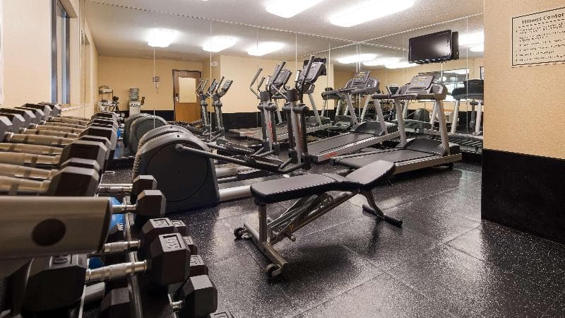 Best Western Plus North Canton Inn & Suites photo 1