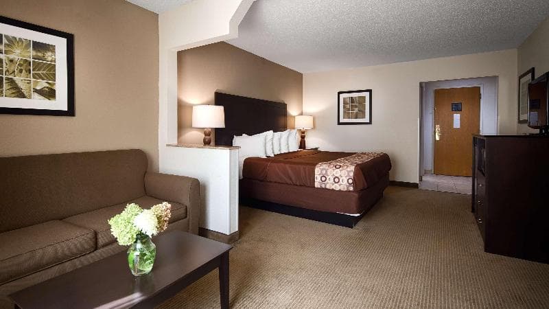 Best Western Suites 3