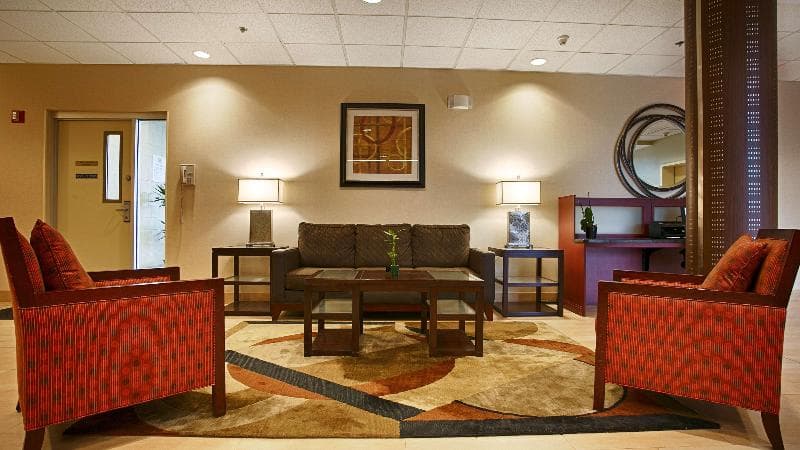 Best Western Airport Inn & Suites Cleveland 5