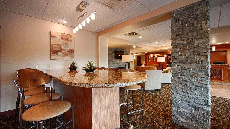 Comfort Inn & Suites Copley Akron 3