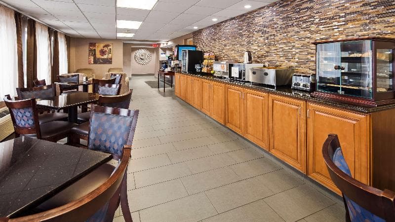 Best Western Adena Inn 2