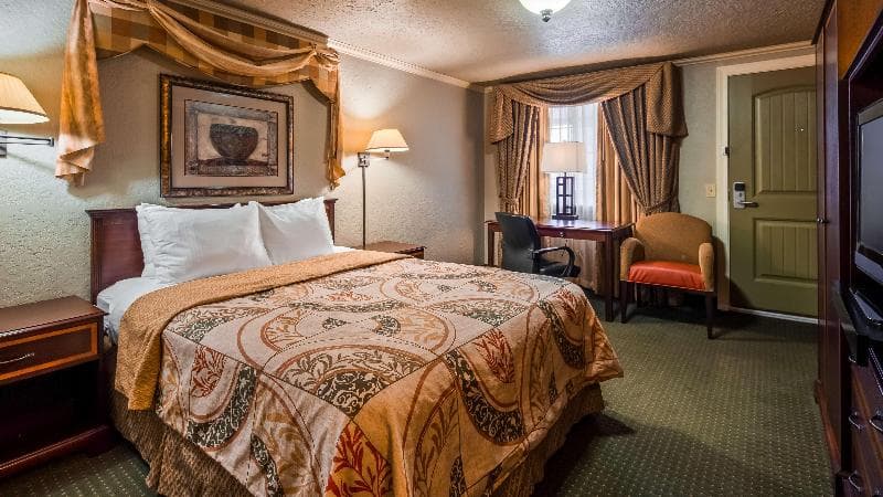 Best Western Plus Weatherford 4