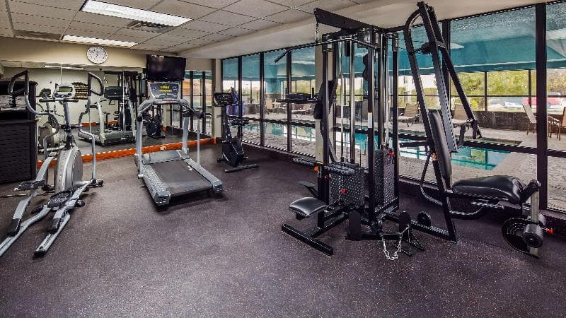 Best Western Plus Midwest City Inn & Suites 2