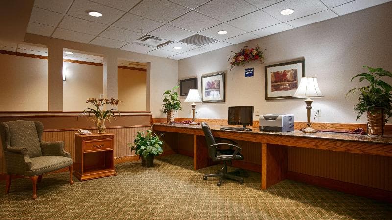 Best Western Seminole Inn & Suites photo 1