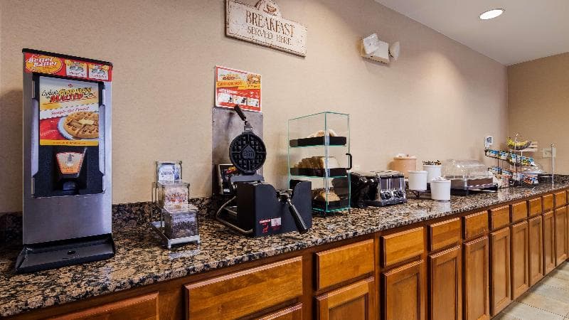 Best Western Seminole Inn & Suites 3