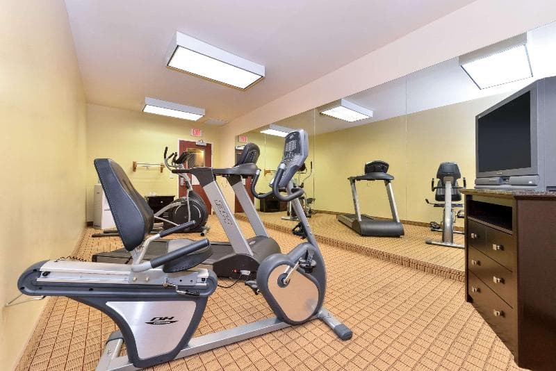 Quality Inn & Suites 2