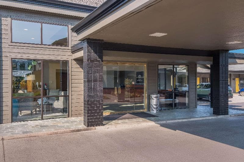 Best Western New Oregon photo 1