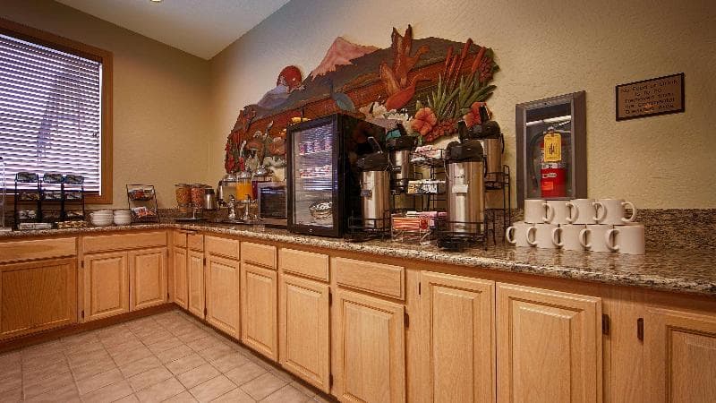 Best Western Inn at the Rogue 5