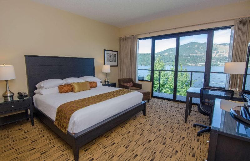 Best Western Plus Hood River Inn 5