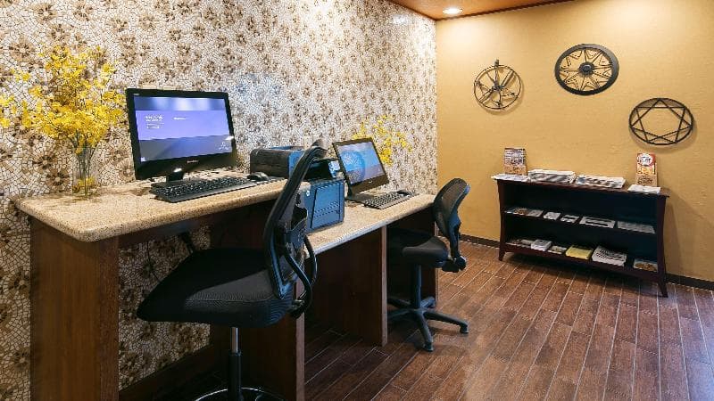 Best Western Plus Rama Inn photo 1