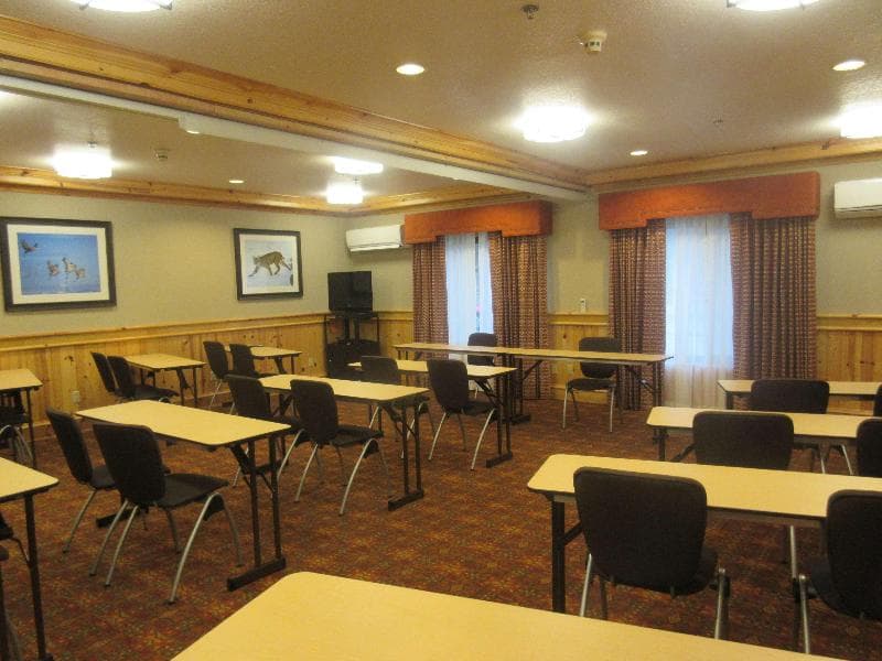 Best Western Plus Olympic Inn photo 1