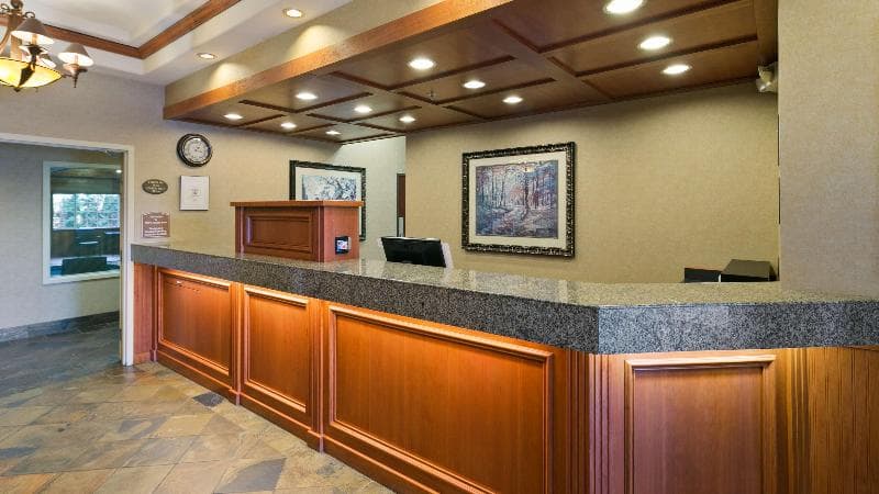 Best Western University Inn & Suites 3