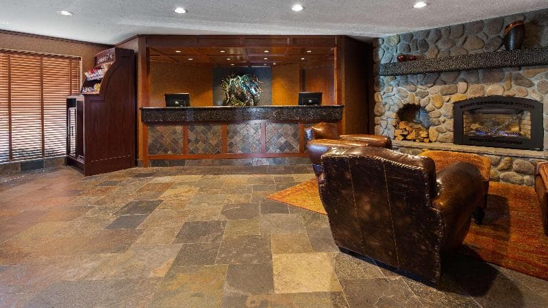Lloyd Hotel Astoria Bayfront, Ascend Hotel Collection 5