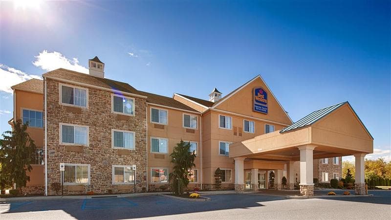 Fairfield Inn & Suites Lebanon Valley 2