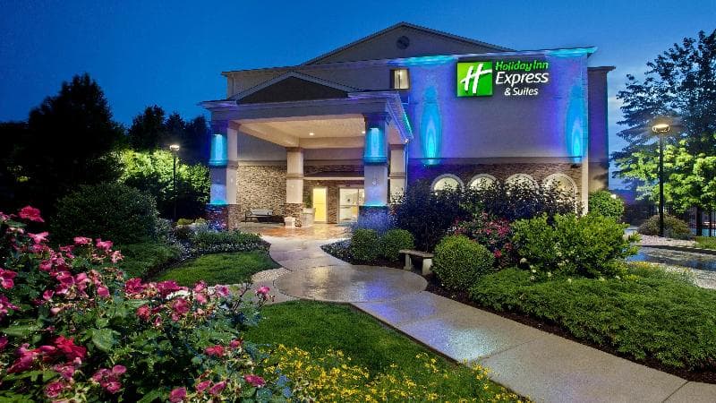 Holiday Inn Express & Suites Allentown West 4