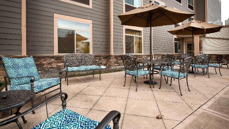 Best Western Plus University Park Inn & Suites 2