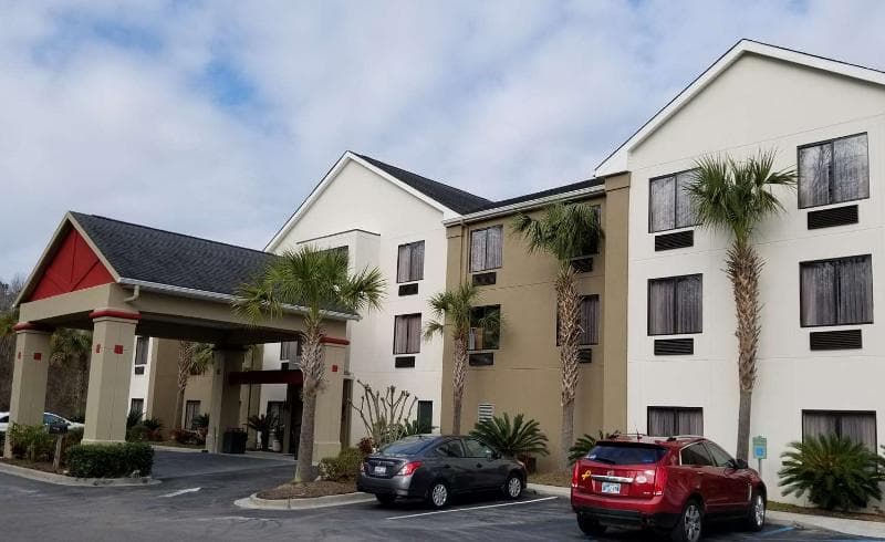 Best Western Magnolia Inn & Suites photo 1