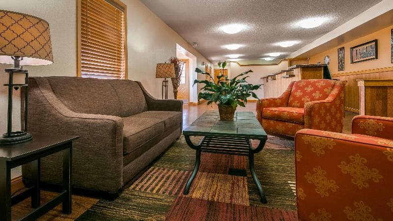 Sturgis Lodge and Suites 4