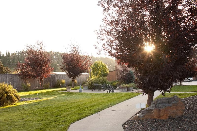 Best Western Golden Spike Inn & Suites 5
