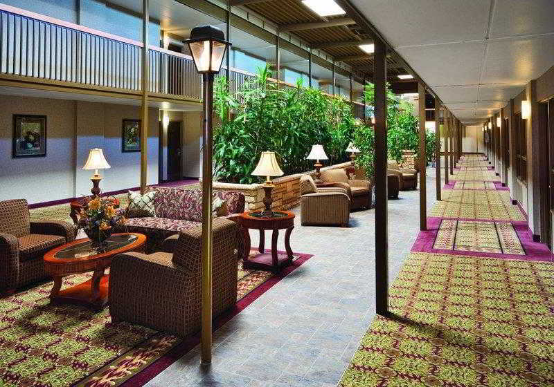 Ramkota Hotel & Watertown Event Center photo 1