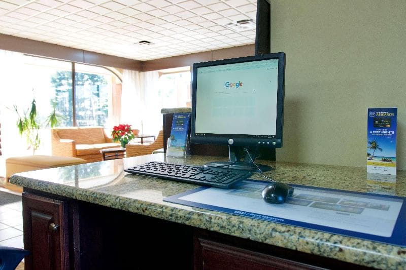 Best Western Thunderbird Motel photo 1